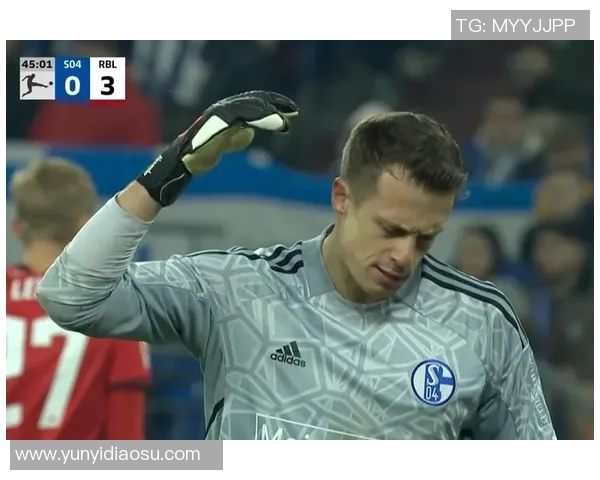 沙尔克04主场大败RB莱比锡，降级危机严重！