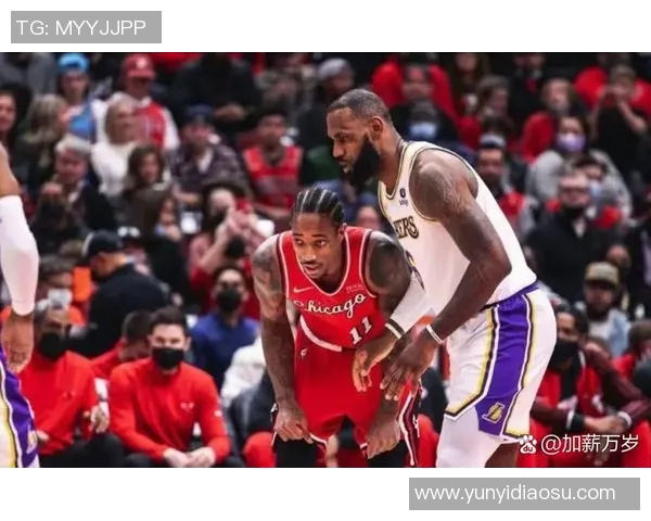 湖人队宣布签下自由球员德怀特-霍华德回归球队效力